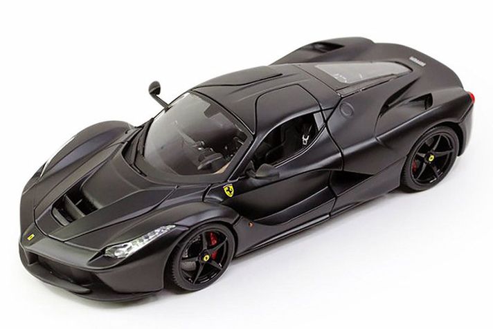 BBURAGO - LaFerrari 1:18 Ferrari Signature, výrobca Bburago