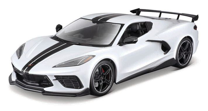 MAISTO - 2020 Chevrolet Corvette Stingray Coupe (High Wing), biely, 1:18