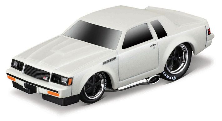 MAISTO - Muscle Machines - 1987 Buick GNX, biely, 1:64