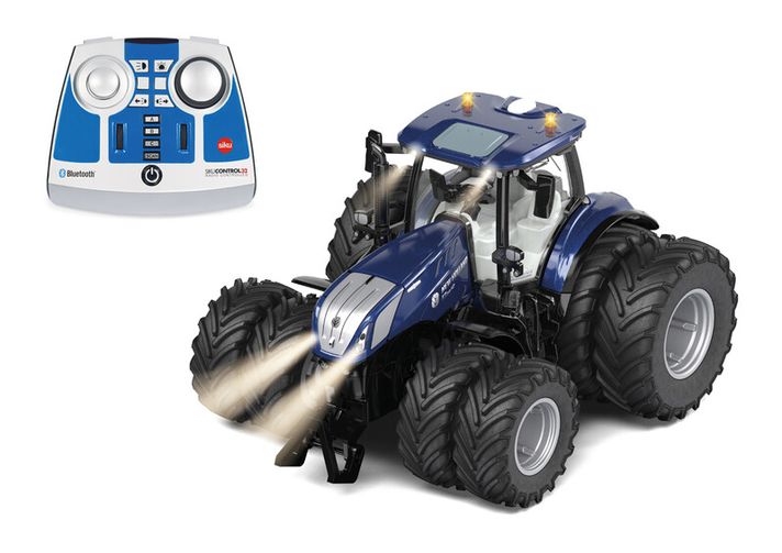 SIKU - Control - Bluetooth New Holland T7.315 s dvojitými kolesami a diaľk. ovládačom 6730